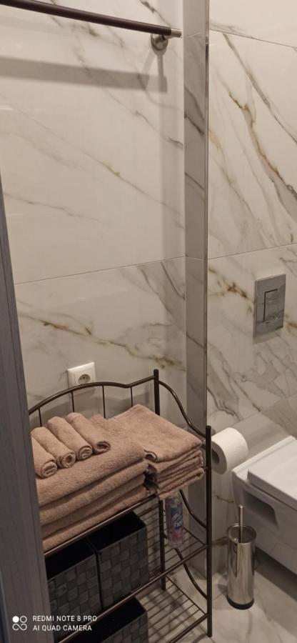 New Big Loft Apartments Jurmala With Free Secured Parking المظهر الخارجي الصورة