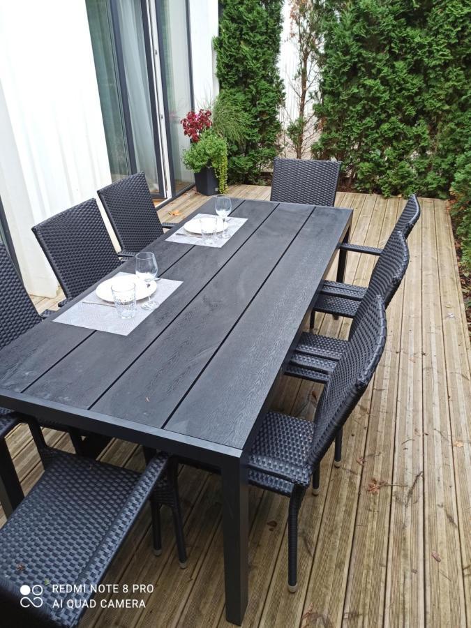 New Big Loft Apartments Jurmala With Free Secured Parking المظهر الخارجي الصورة